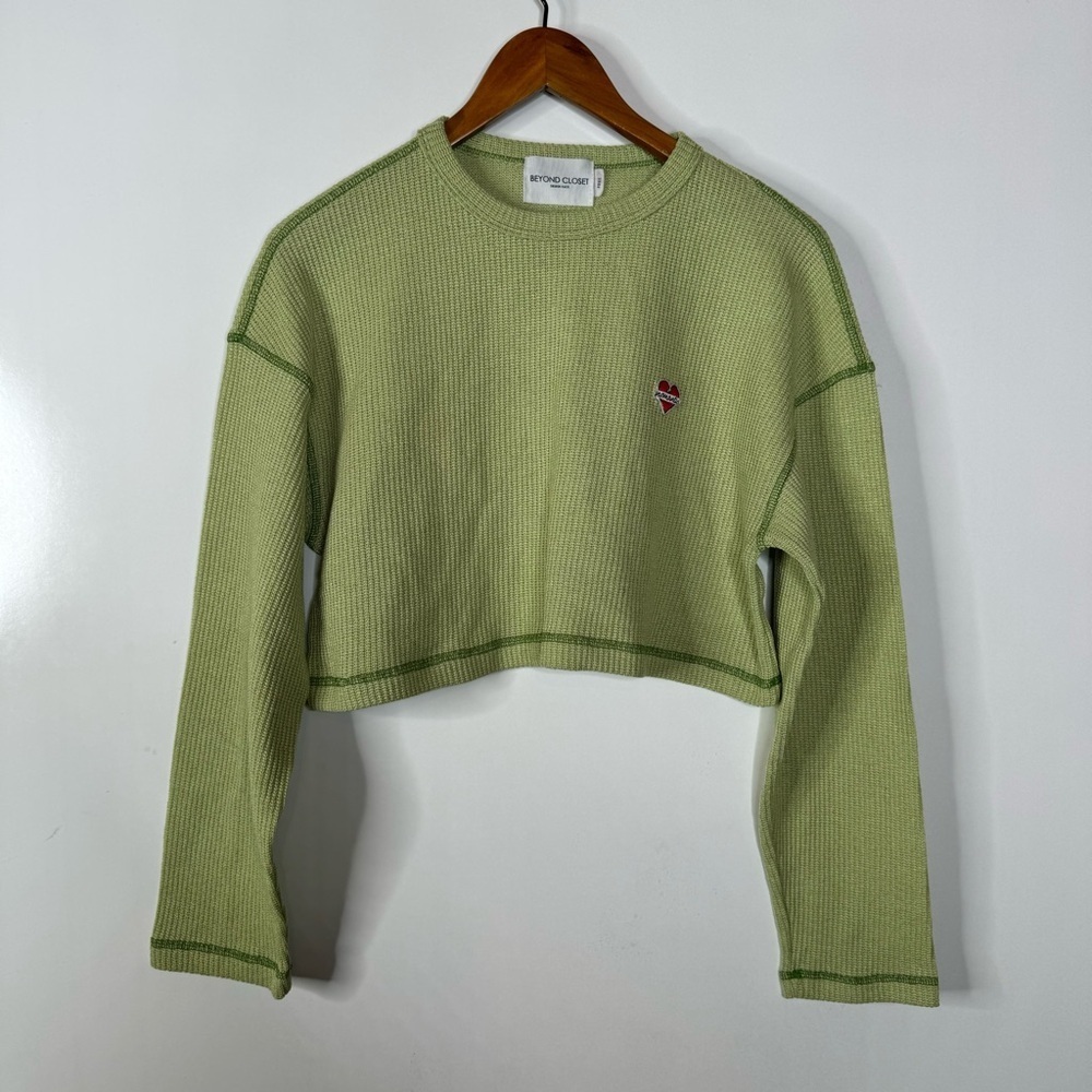Beyond Closet Green Cropped‎ Long Sleeve Shirt